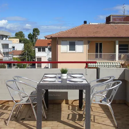 Homiday - Terrazza Sul Mare Apartment *